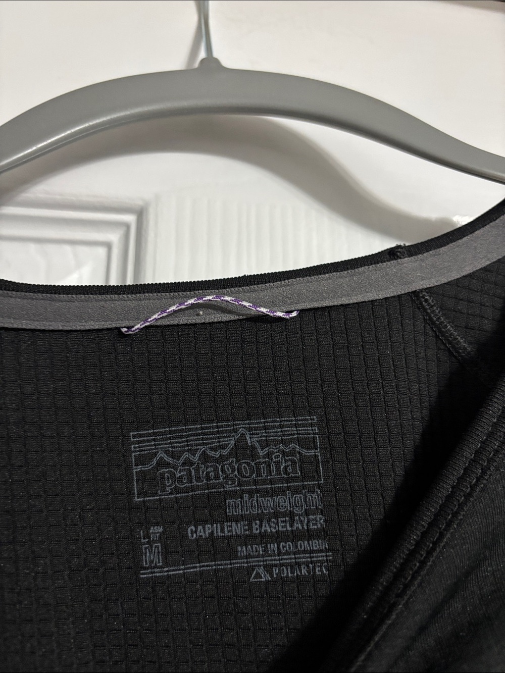Patagonia Midweight Capilene Baselayer Fitted Long Sleeve Black Thermal Medium - Picture 3 of 6